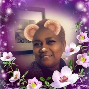 Meet your Posher, Sheila